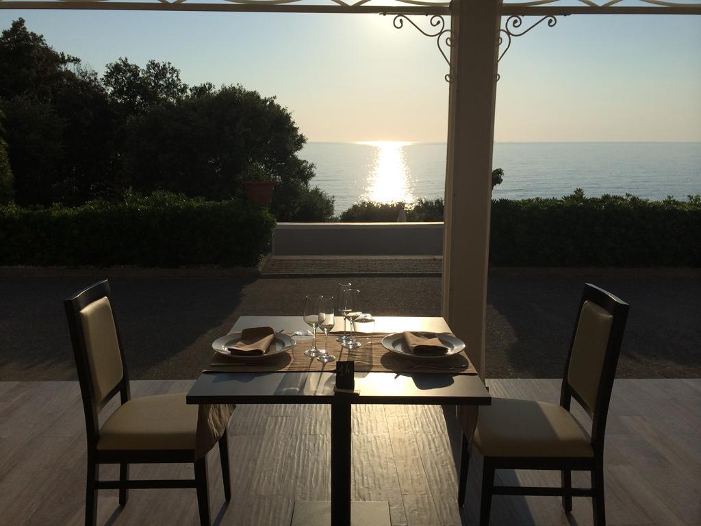 קסטיליאונצ'לו Villa Parisi Grand Hotel מראה חיצוני תמונה